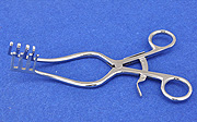 Self Retaining Retractor